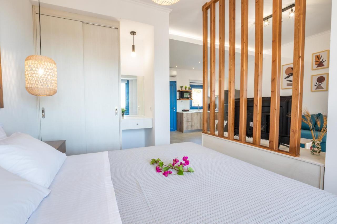 Venetia'S Apartments Lefkos  Ngoại thất bức ảnh
